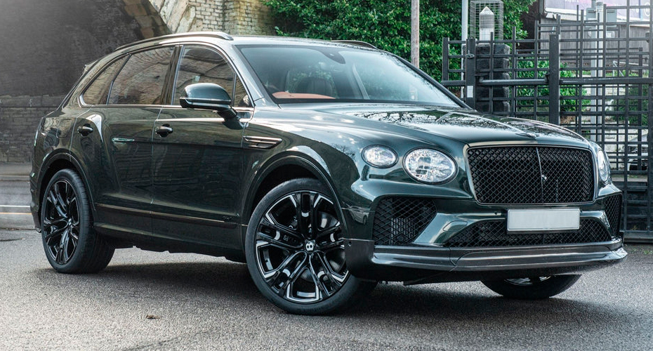 Аэродинамический обвес Kahn Design для Bentley Bentayga рестайлинг 2021 2022 2023