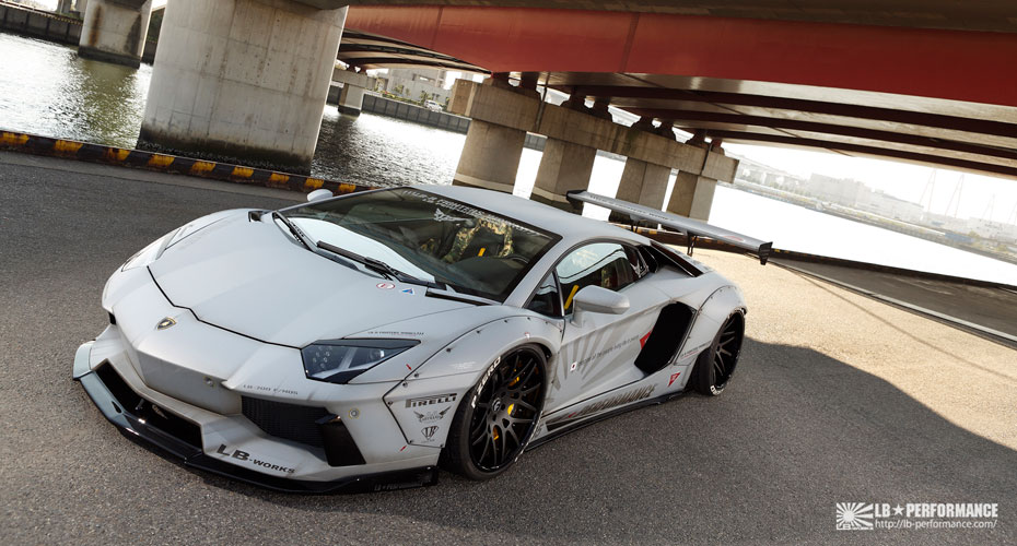 Обвес Liberty Walk Lamborghini Aventador купить